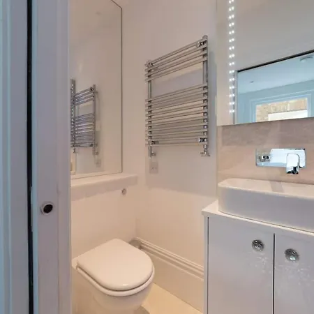Luxury 2 Bed Apartment With Sw Facing Terrace Londres Exterior foto