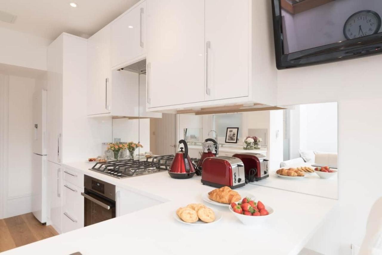 Luxury 2 Bed With Sw Facing Terrace Апартаменты *