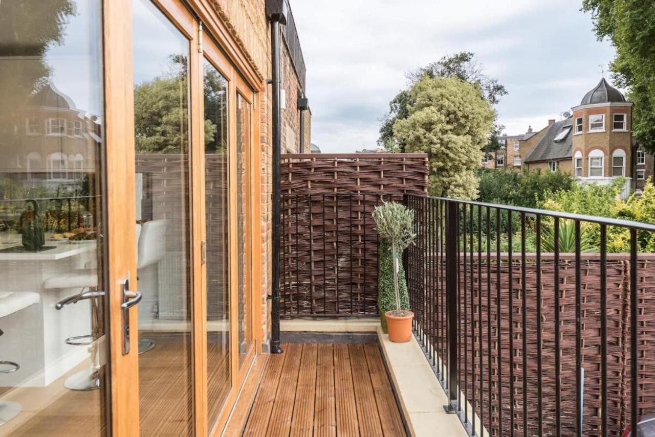 Luxury 2 Bed With Sw Facing Terrace Лондон